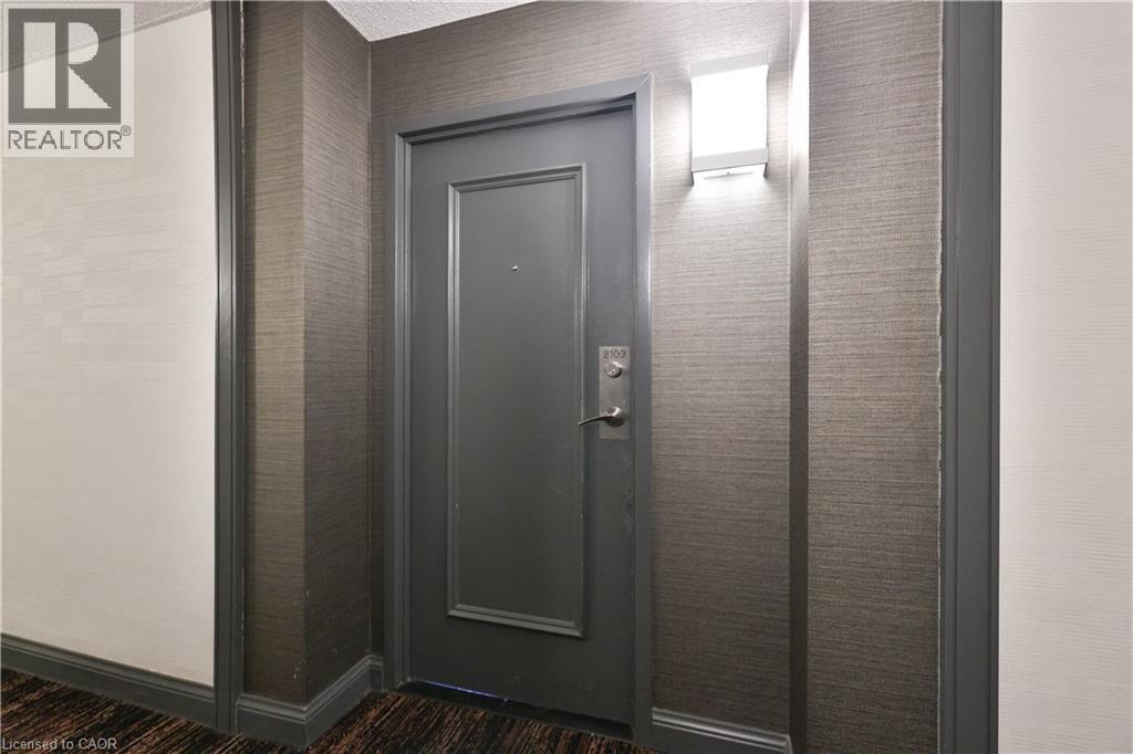 350 Webb Drive Unit# 2109, Mississauga, Ontario  L5B 3W4 - Photo 9 - 40800283