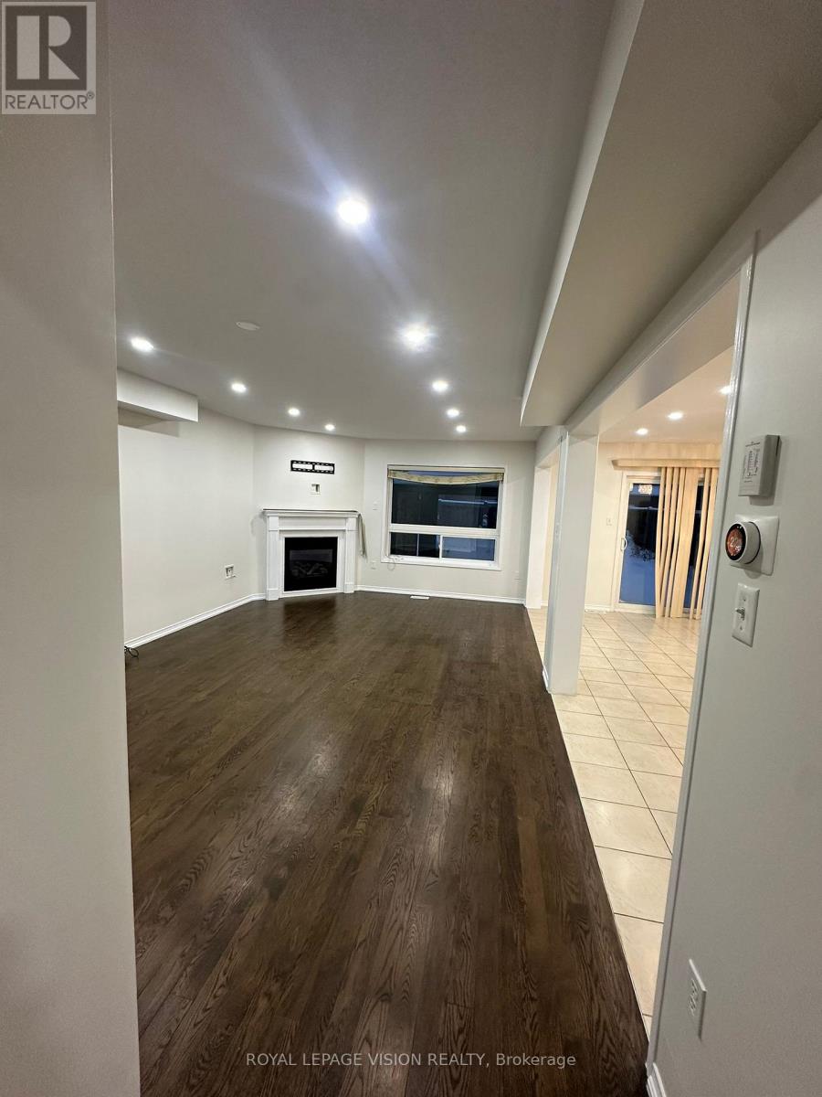 1930 Hunking Drive, Oshawa, Ontario  L1K 0N4 - Photo 9 - E12724478