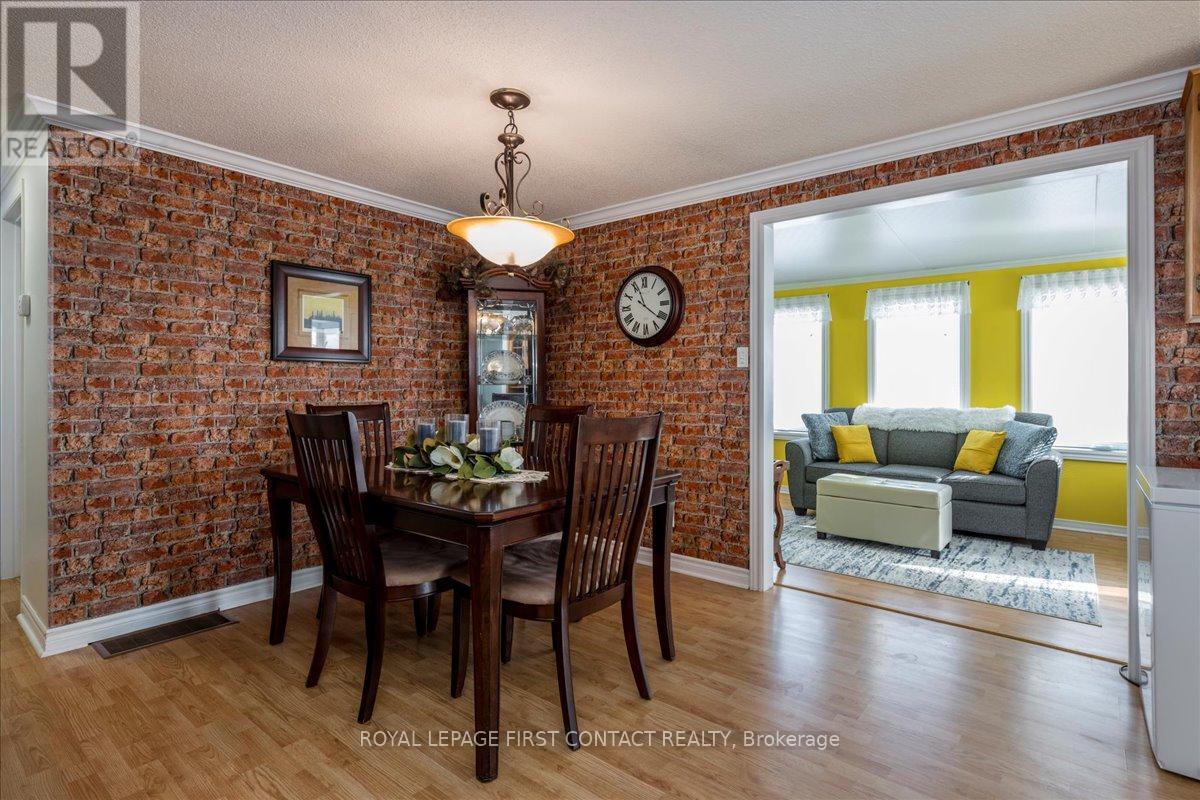 5 Terra Nova Arm, Innisfil, Ontario  L9S 1S1 - Photo 12 - N12719816