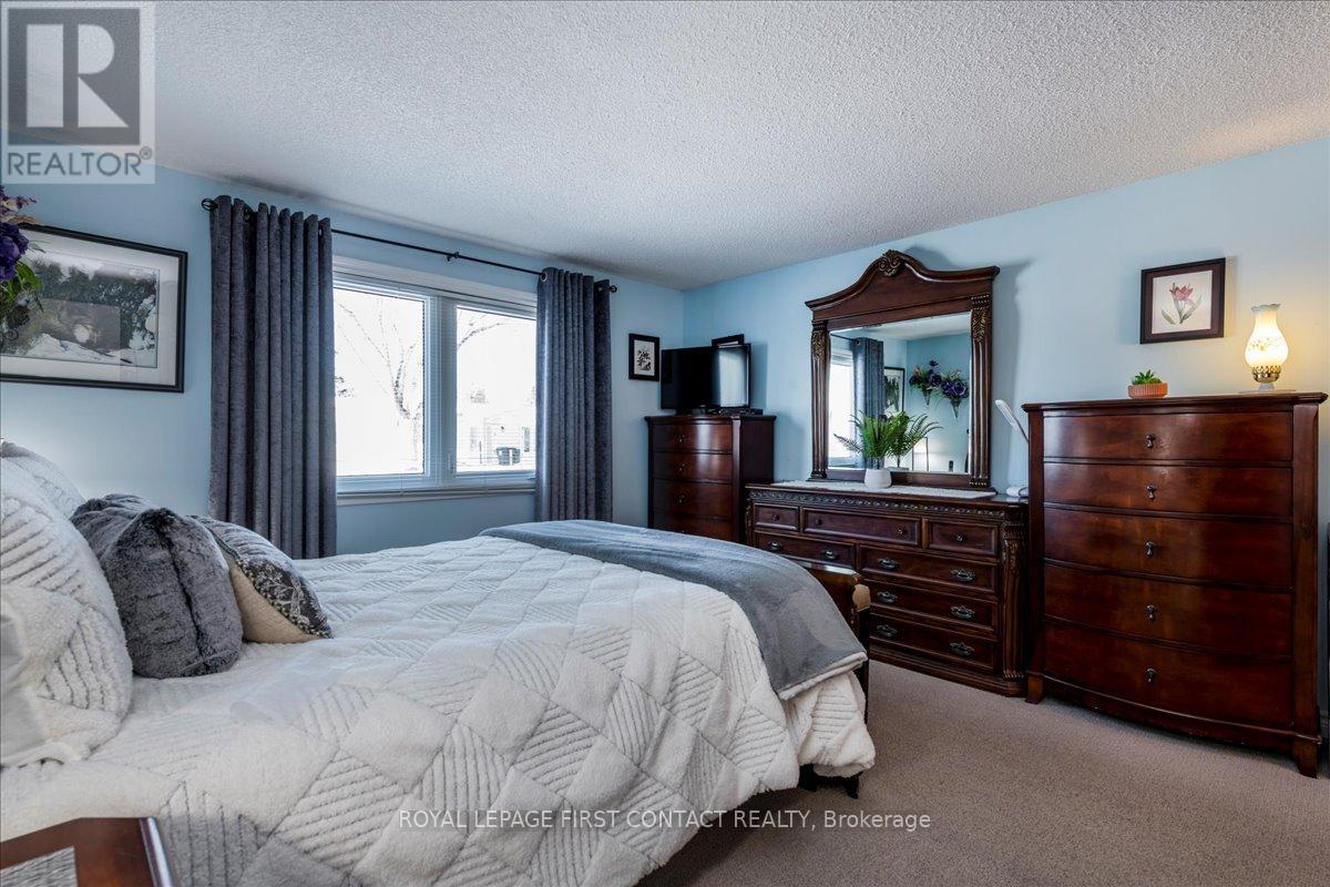 5 Terra Nova Arm, Innisfil, Ontario  L9S 1S1 - Photo 16 - N12719816