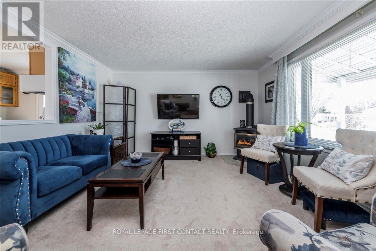 5 Terra Nova Arm, Innisfil, Ontario  L9S 1S1 - Photo 6 - N12719816