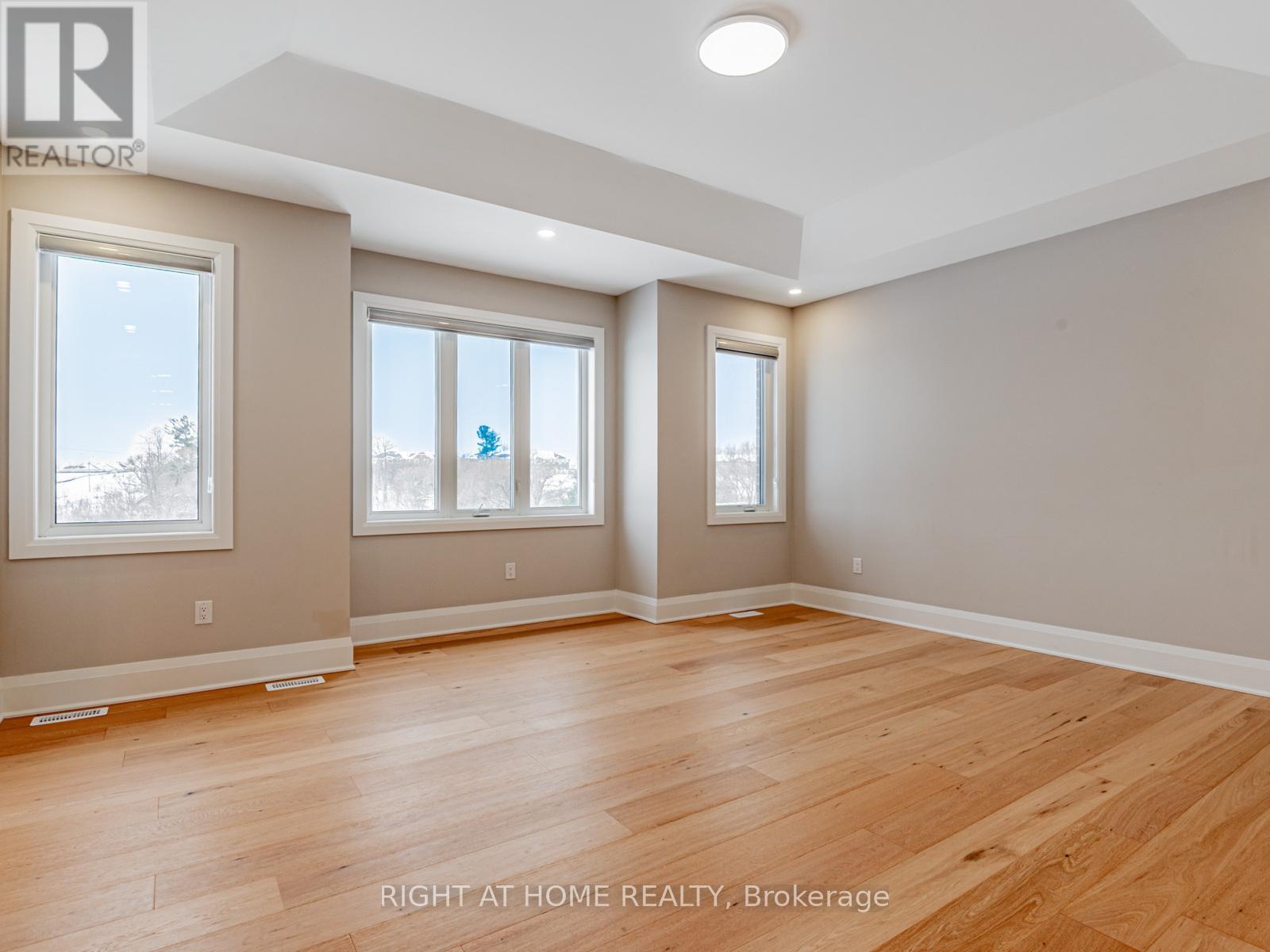 14 Berczy Manor Crescent, Markham, Ontario  L6C 3M2 - Photo 15 - N12724376