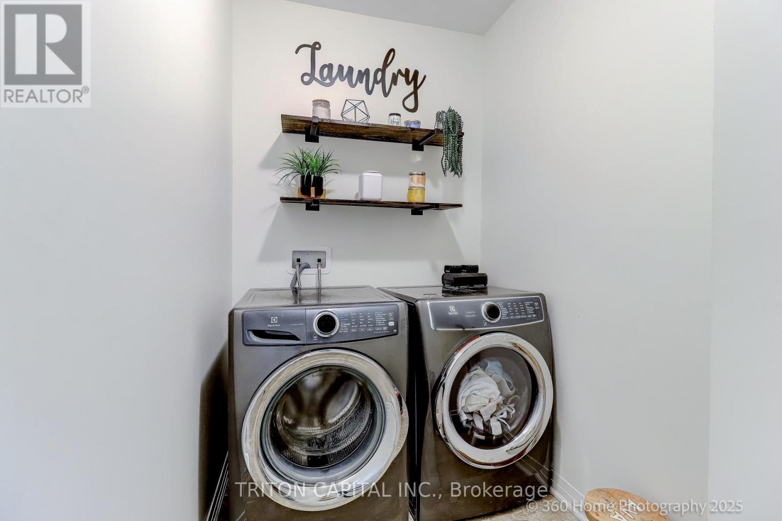 139 Casserley Crescent, New Tecumseth (Tottenham), Ontario  L0G 1W0 - Photo 19 - N12724468