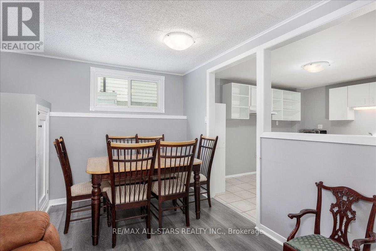 398 The Queensway Avenue S, Georgina, Ontario  L4P 2C5 - Photo 18 - N12724552