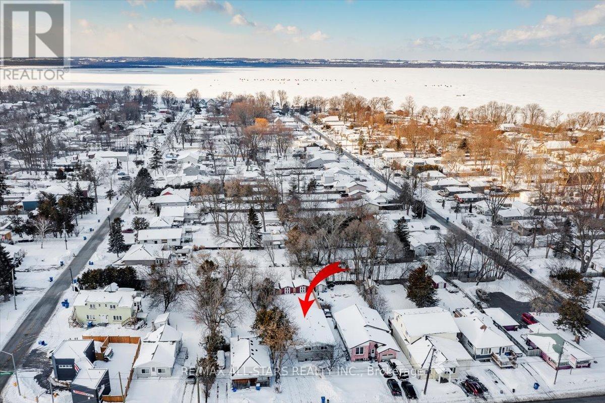 398 The Queensway Avenue S, Georgina, Ontario  L4P 2C5 - Photo 36 - N12724552