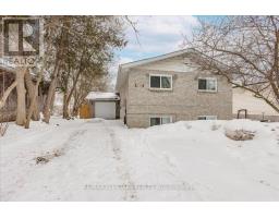 398 THE QUEENSWAY AVENUE S, Georgina, Ontario