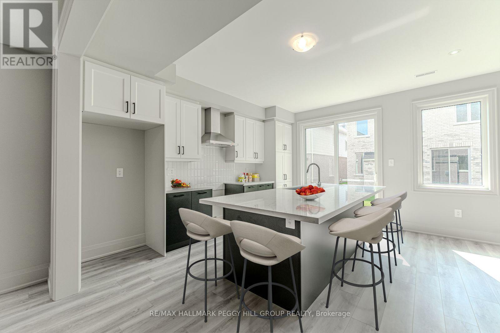 5 Amsterdam Drive, Barrie (Innis-Shore), Ontario  L9J 0Z5 - Photo 3 - S12724566