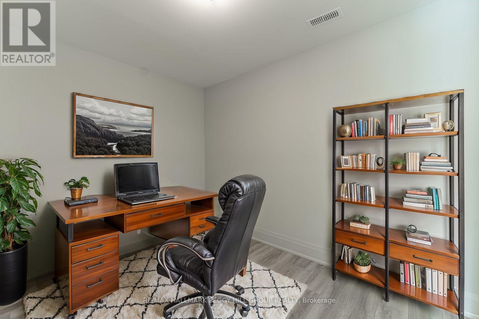 5 Amsterdam Drive, Barrie (Innis-Shore), Ontario  L9J 0Z5 - Photo 6 - S12724566