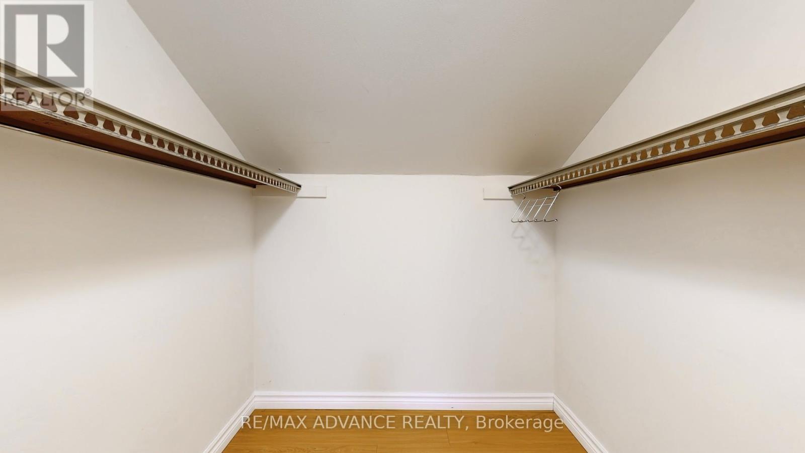 4 Frosty Meadoway Mews, Toronto, Ontario  M2H 2V6 - Photo 21 - C12672074