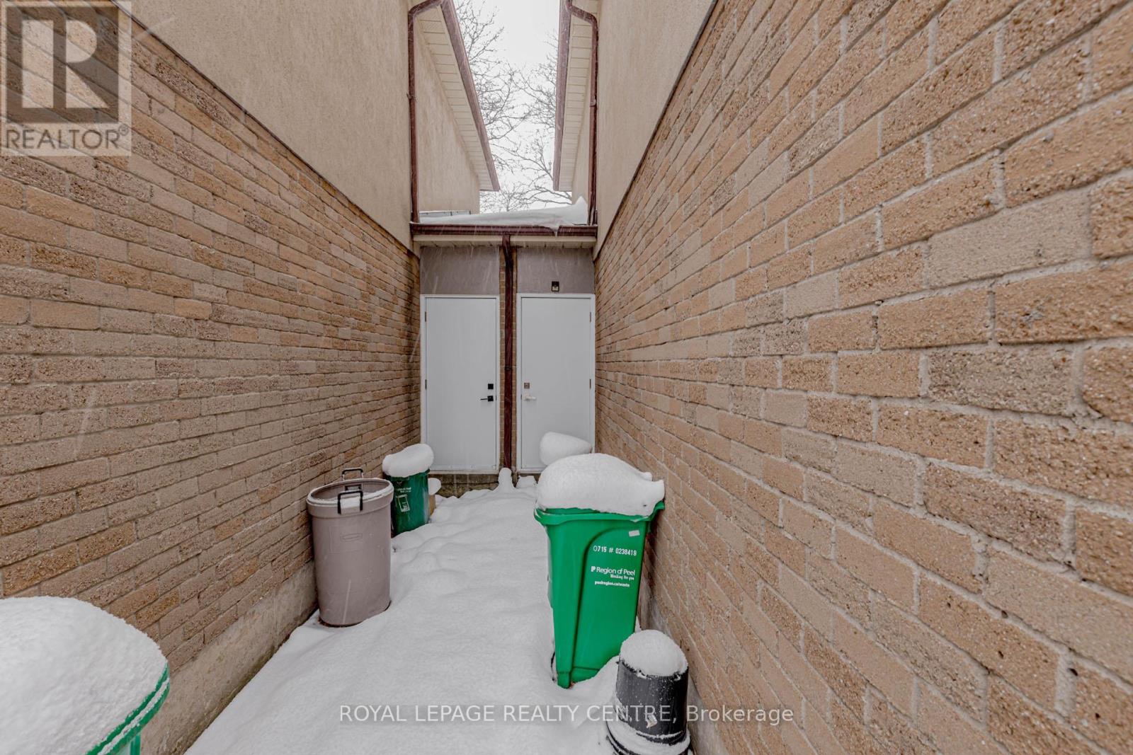 13 - 2655 Gananoque Drive, Mississauga, Ontario  L5N 3A6 - Photo 35 - W12724354