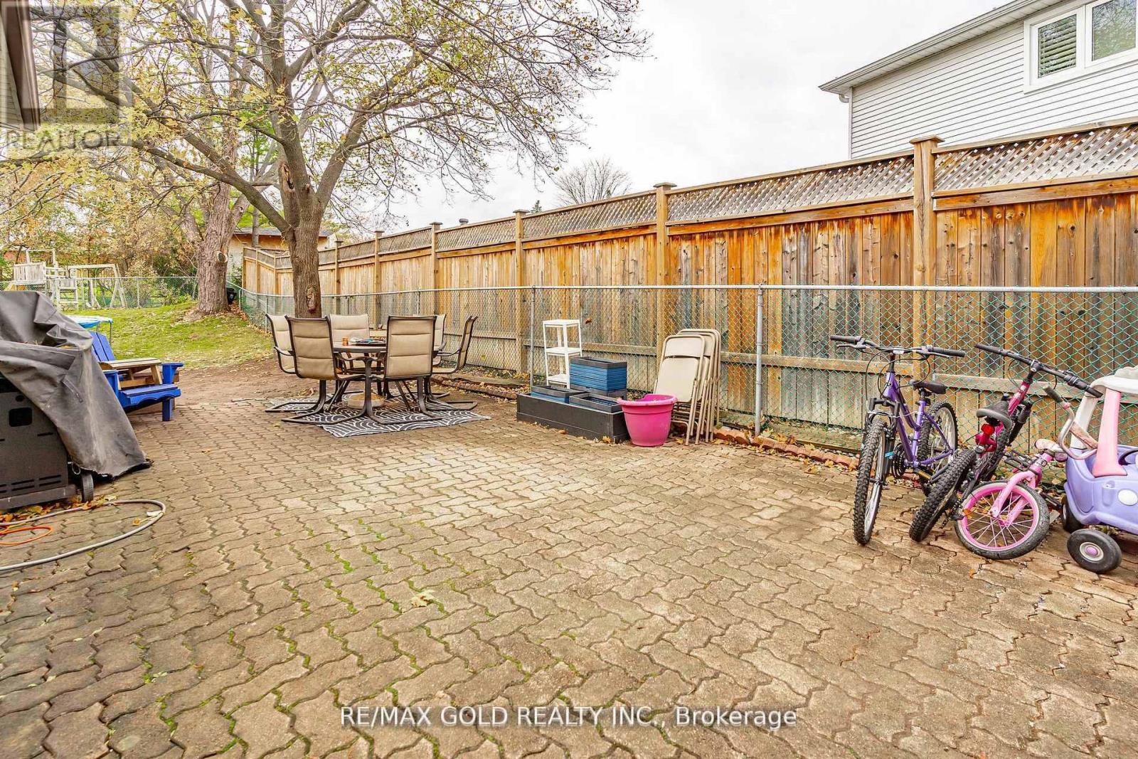 35 Duke Road, Brampton, Ontario  L6T 3J9 - Photo 34 - W12724384