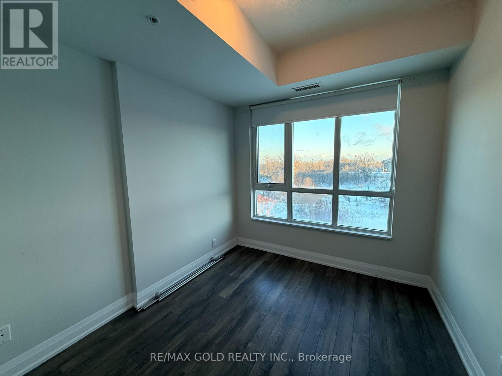 202 - 65 Yorkland Boulevard, Brampton, Ontario  L4C 9Z4 - Photo 10 - W12724392