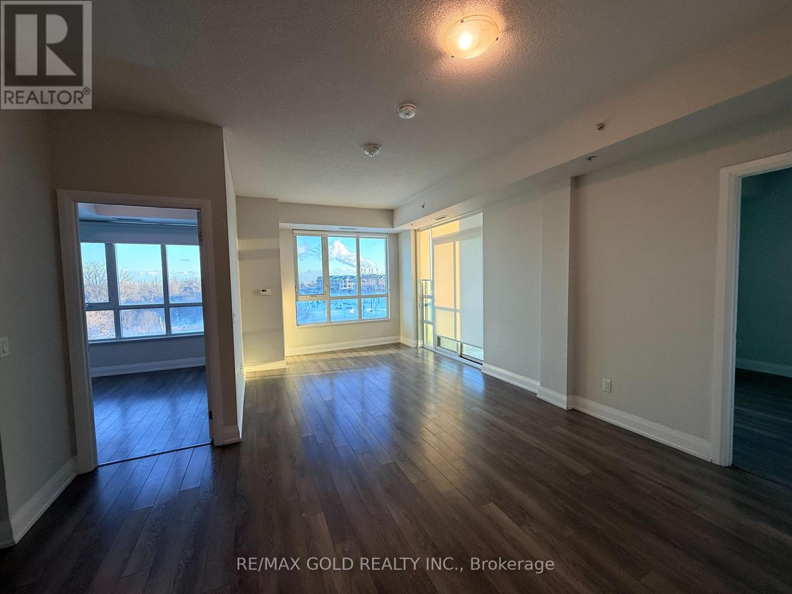 202 - 65 Yorkland Boulevard, Brampton, Ontario  L4C 9Z4 - Photo 14 - W12724392