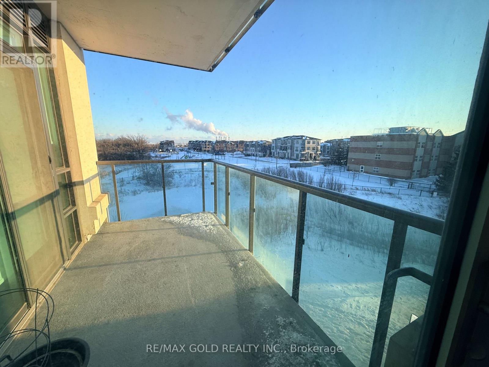 202 - 65 Yorkland Boulevard, Brampton, Ontario  L4C 9Z4 - Photo 6 - W12724392