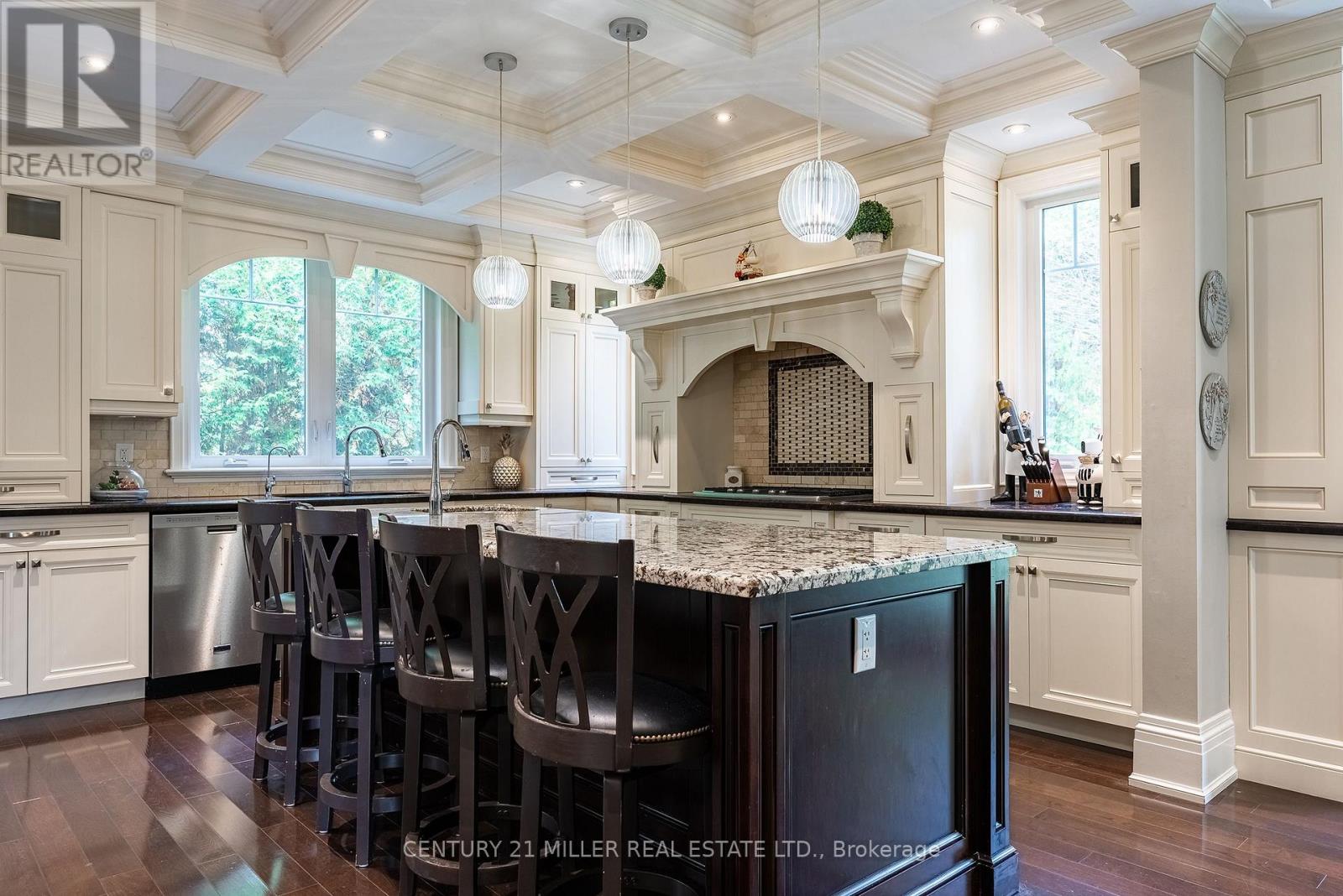 108 Livno Common, Oakville, Ontario  L6L 1H1 - Photo 10 - W12724404