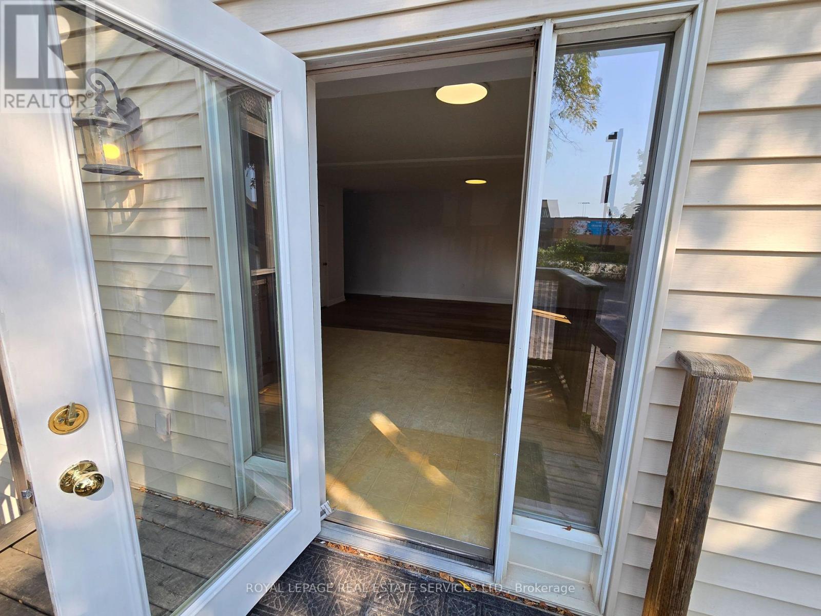 Unit B - 76 Guelph Street, Halton Hills, Ontario  L7G 3Z5 - Photo 16 - W12724454