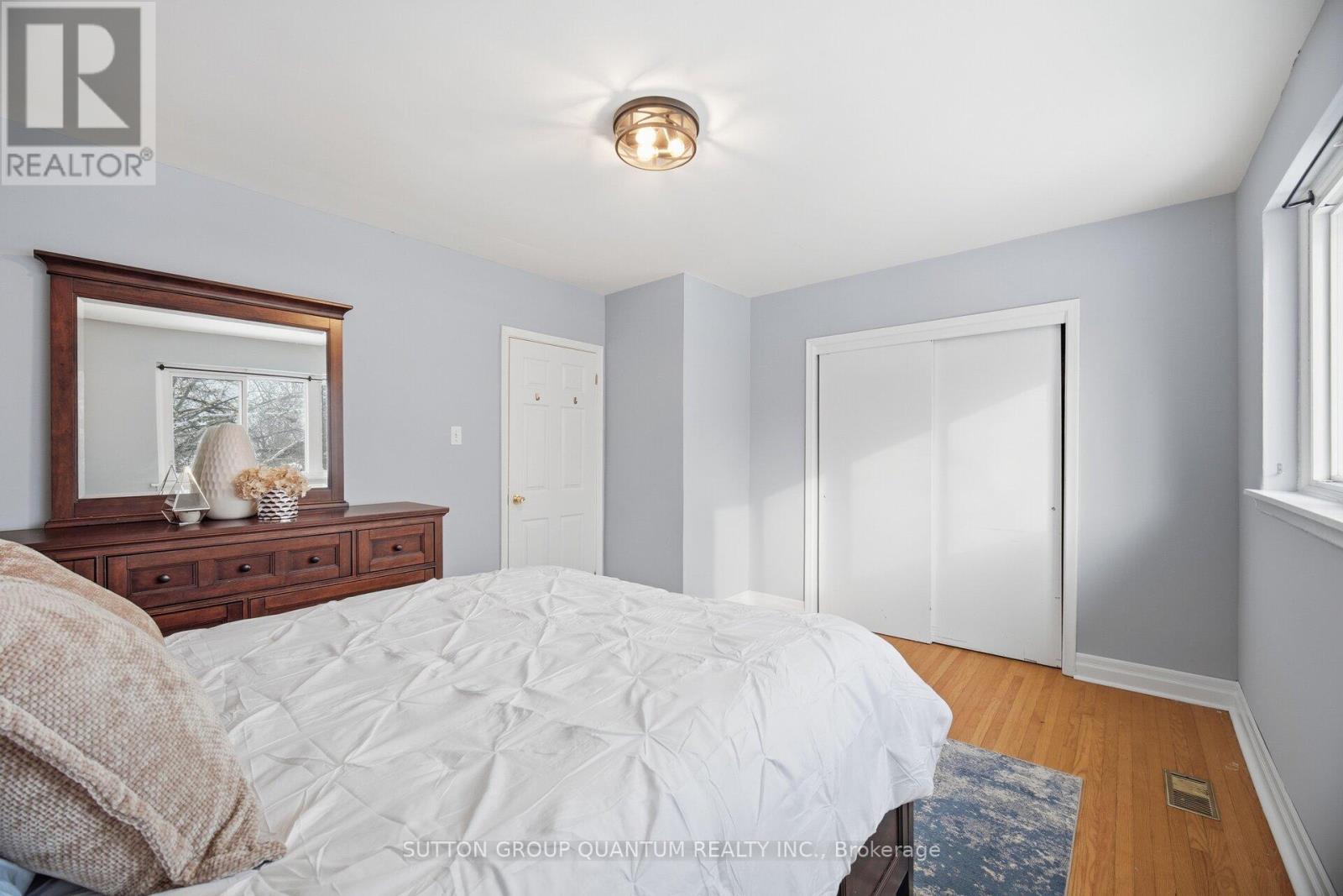 1241 Bray Court, Mississauga, Ontario  L5J 3S4 - Photo 21 - W12724480
