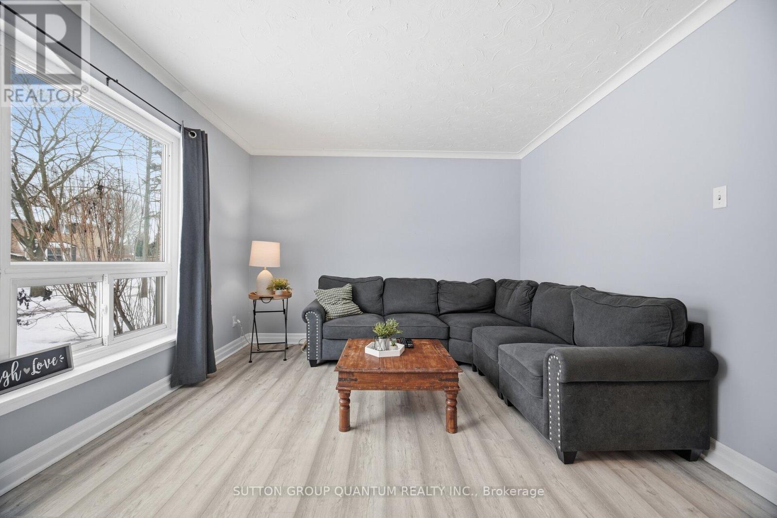 1241 Bray Court, Mississauga, Ontario  L5J 3S4 - Photo 7 - W12724480