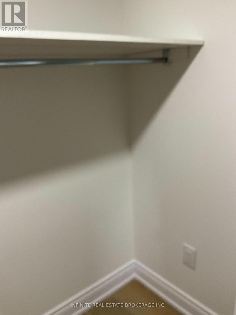 78 Starhill Crescent, Brampton, Ontario  L6R 2W1 - Photo 23 - W12724482