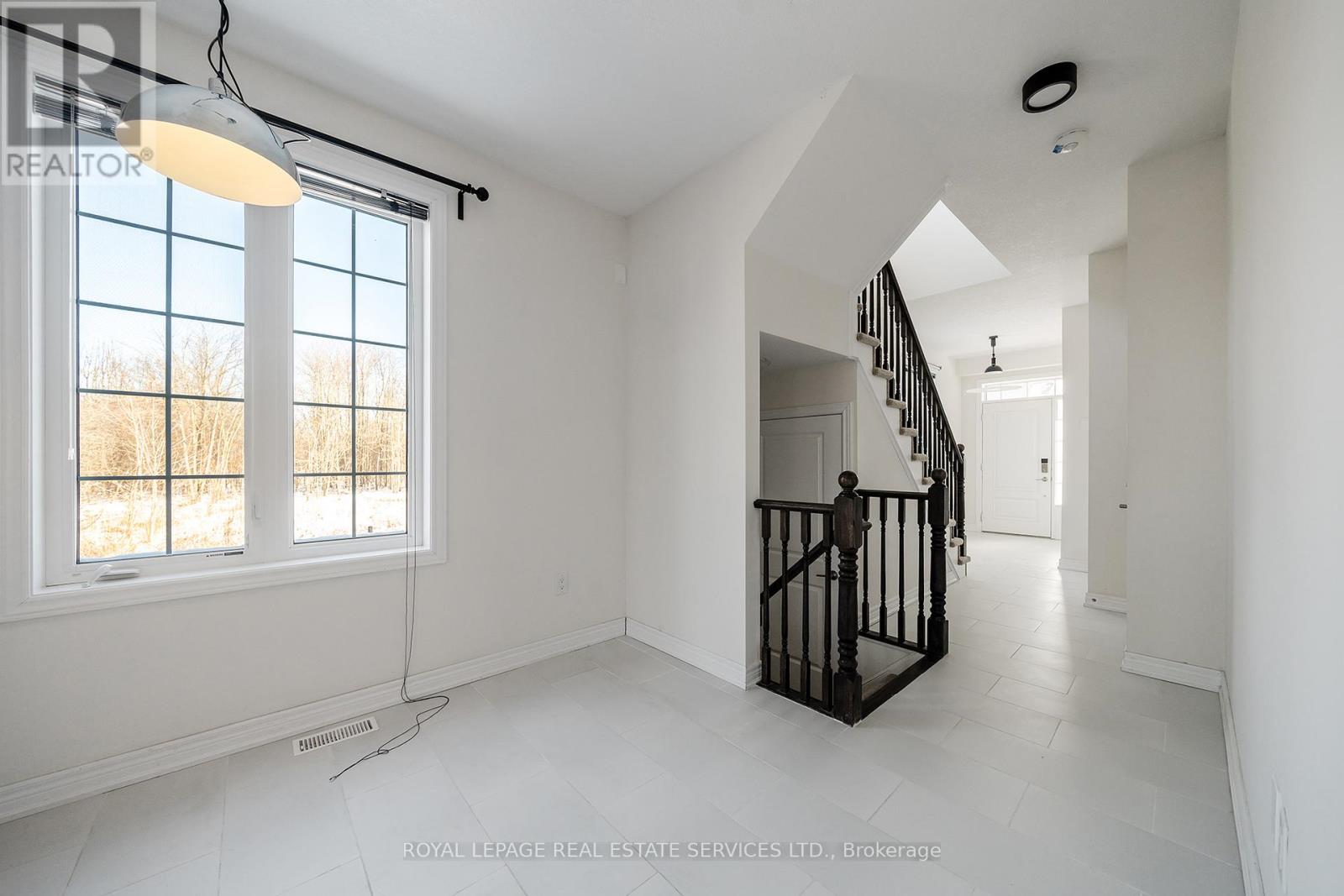 3349 Mockingbird Common, Oakville, Ontario  L6H 0X1 - Photo 11 - W12724490