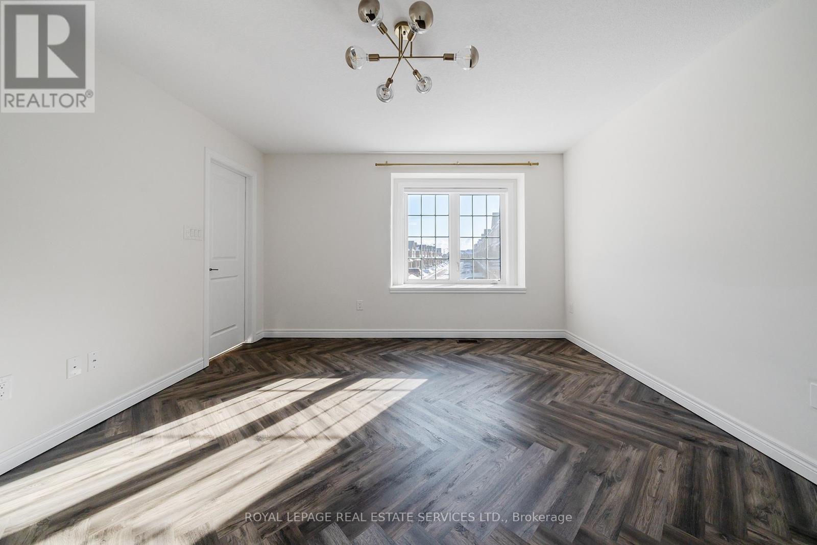 3349 Mockingbird Common, Oakville, Ontario  L6H 0X1 - Photo 19 - W12724490