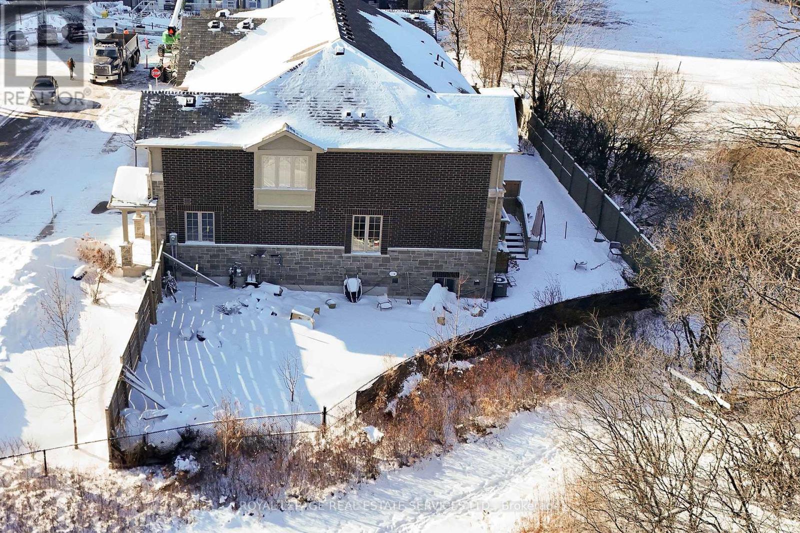 3349 Mockingbird Common, Oakville, Ontario  L6H 0X1 - Photo 35 - W12724490