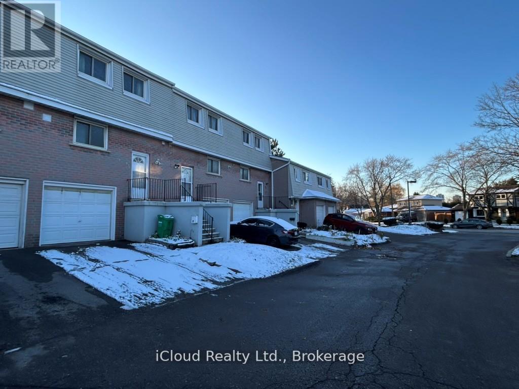 88 - 400 Mississauga Valley Boulevard, Mississauga, Ontario  L5A 3N6 - Photo 2 - W12724492