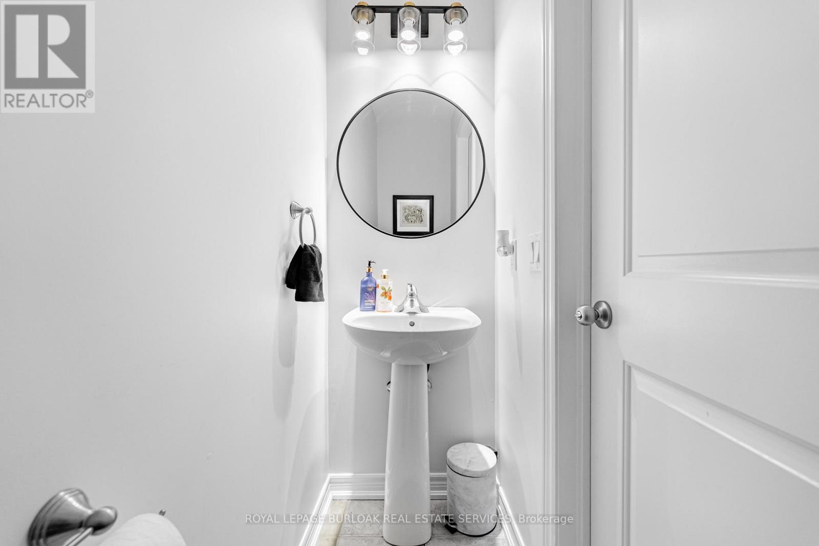 21 - 5056 New Street, Burlington, Ontario  L7L 1V1 - Photo 10 - W12724536