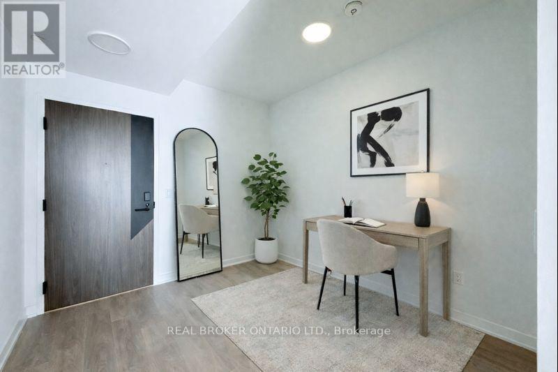 703 - 1037 The Queensway, Toronto, Ontario  M8Z 0H5 - Photo 3 - W12724540