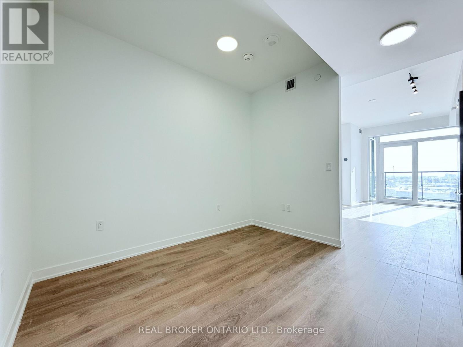 703 - 1037 The Queensway, Toronto, Ontario  M8Z 0H5 - Photo 7 - W12724540