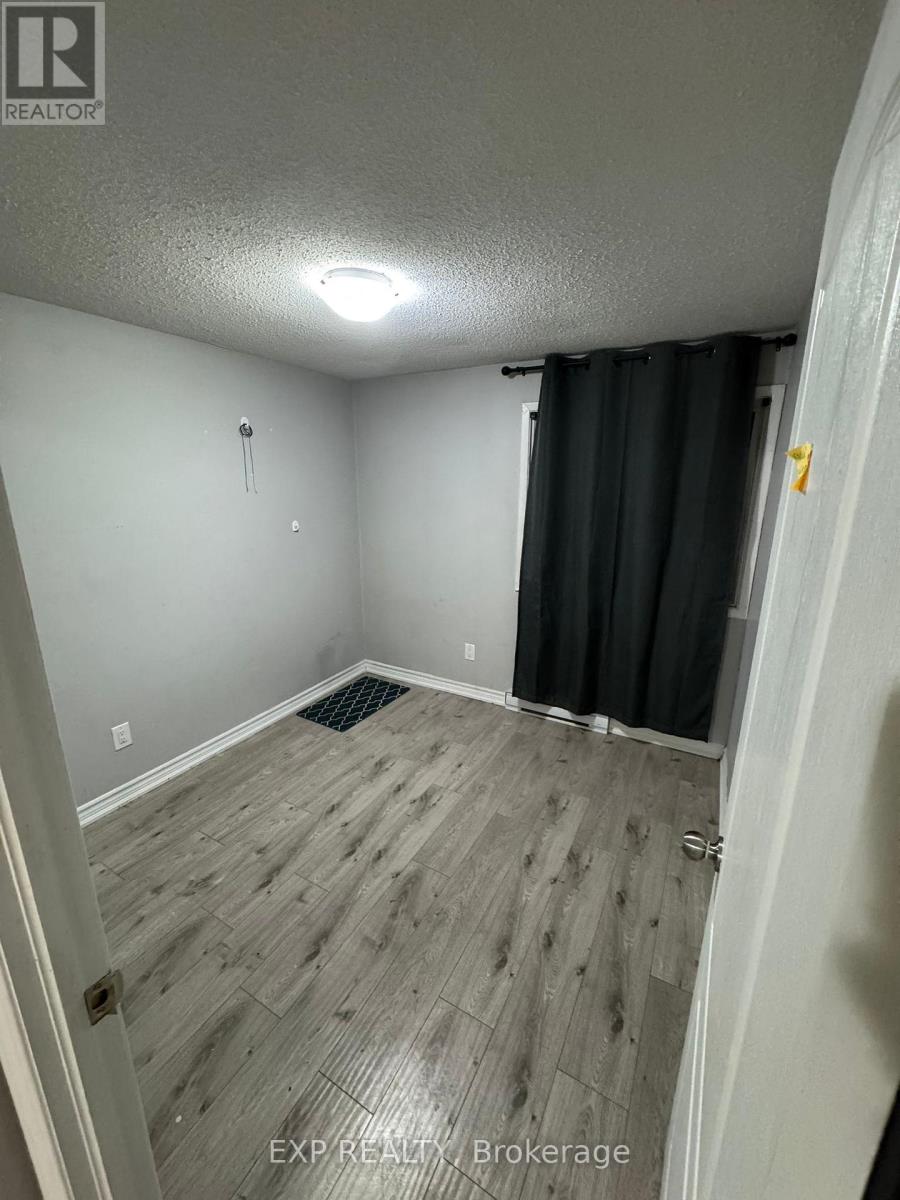 40 Gladstone Square, Brampton, Ontario  L6S 2H5 - Photo 11 - W12724544