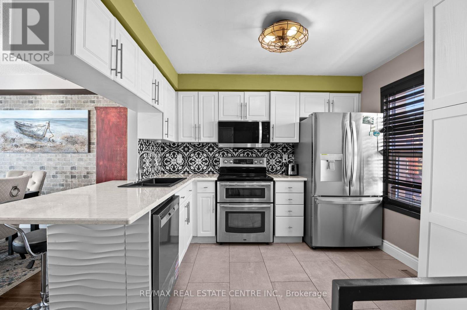 10 - 1570 Reeves Gate, Oakville, Ontario  L6M 3J3 - Photo 12 - W12724568