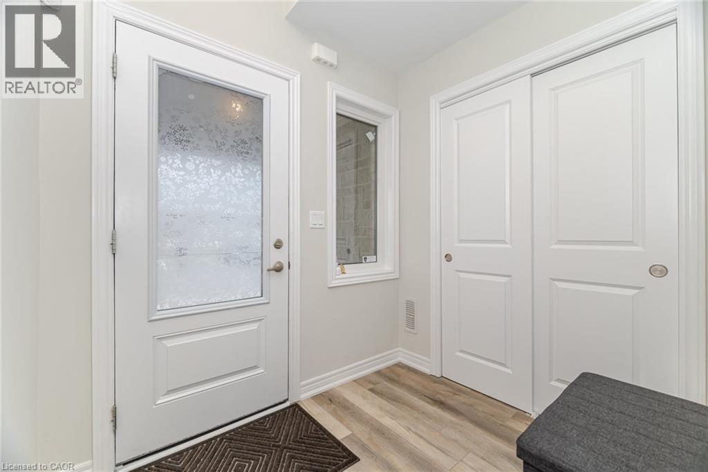 40 Zinfandel Drive Unit# 3, Stoney Creek, Ontario  L8E 0L1 - Photo 9 - 40800546