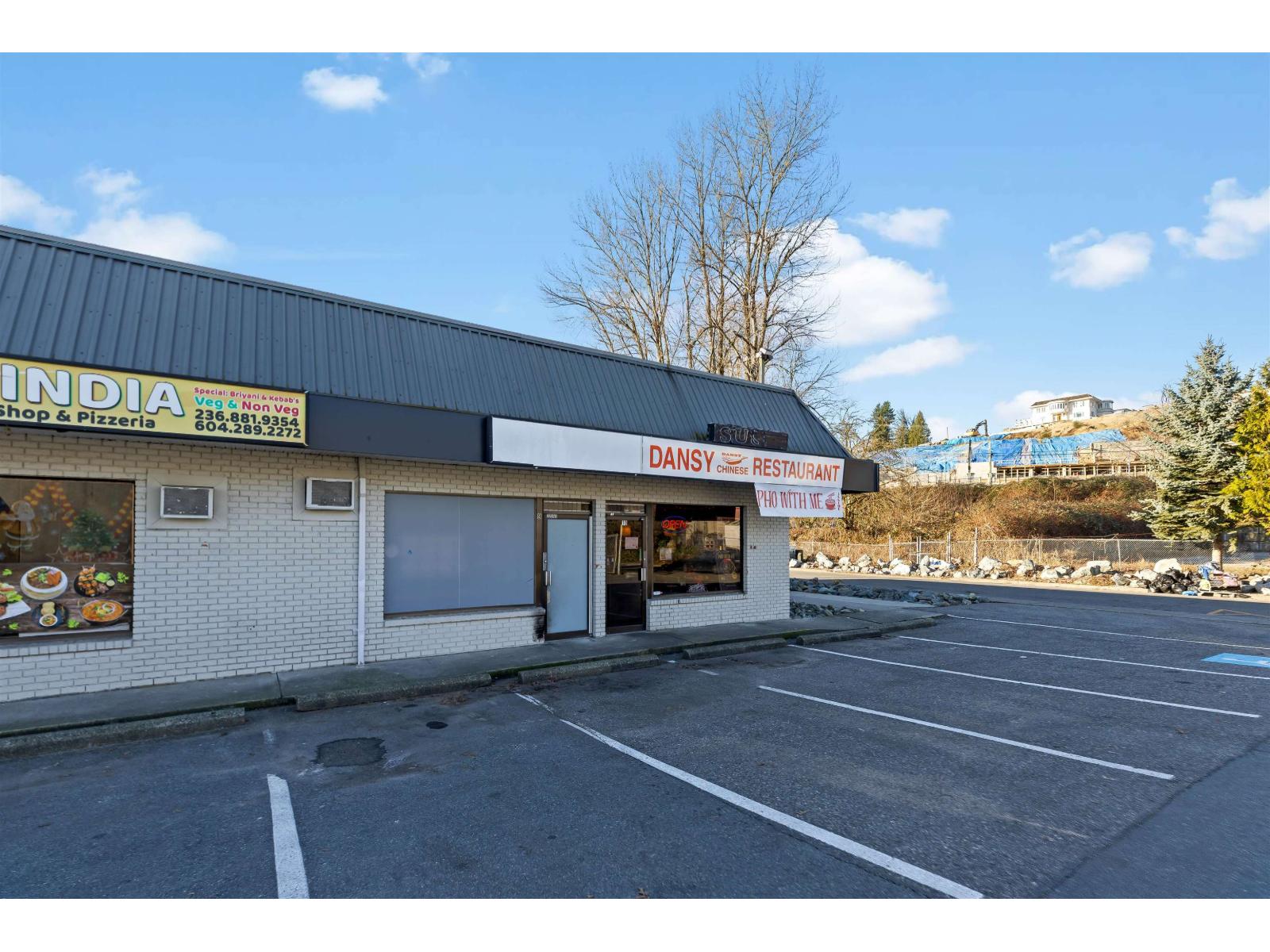 10 32650 Logan Avenue, Mission, British Columbia  V2V 6C7 - Photo 2 - C8075436