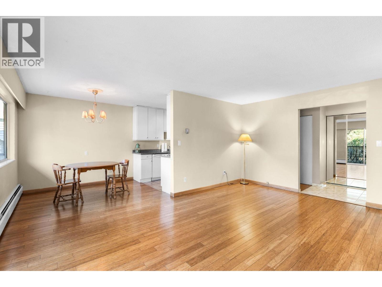 54 912 Premier Street, North Vancouver, British Columbia  V7J 2G8 - Photo 4 - R3081612