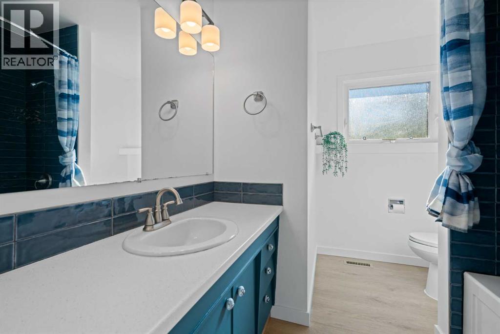 6209 42 Avenue, Camrose, Alberta  T4V 2W8 - Photo 14 - A2259835