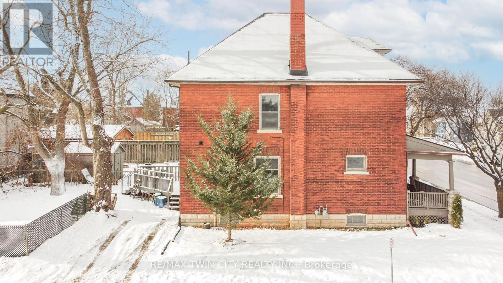353 Dalhousie Street, Brantford, Ontario  N3S 3V9 - Photo 42 - X12724476