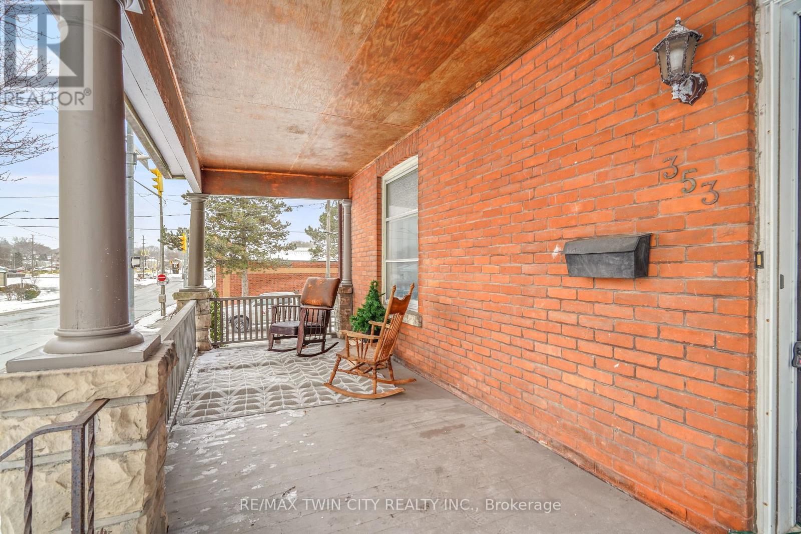 353 Dalhousie Street, Brantford, Ontario  N3S 3V9 - Photo 5 - X12724476