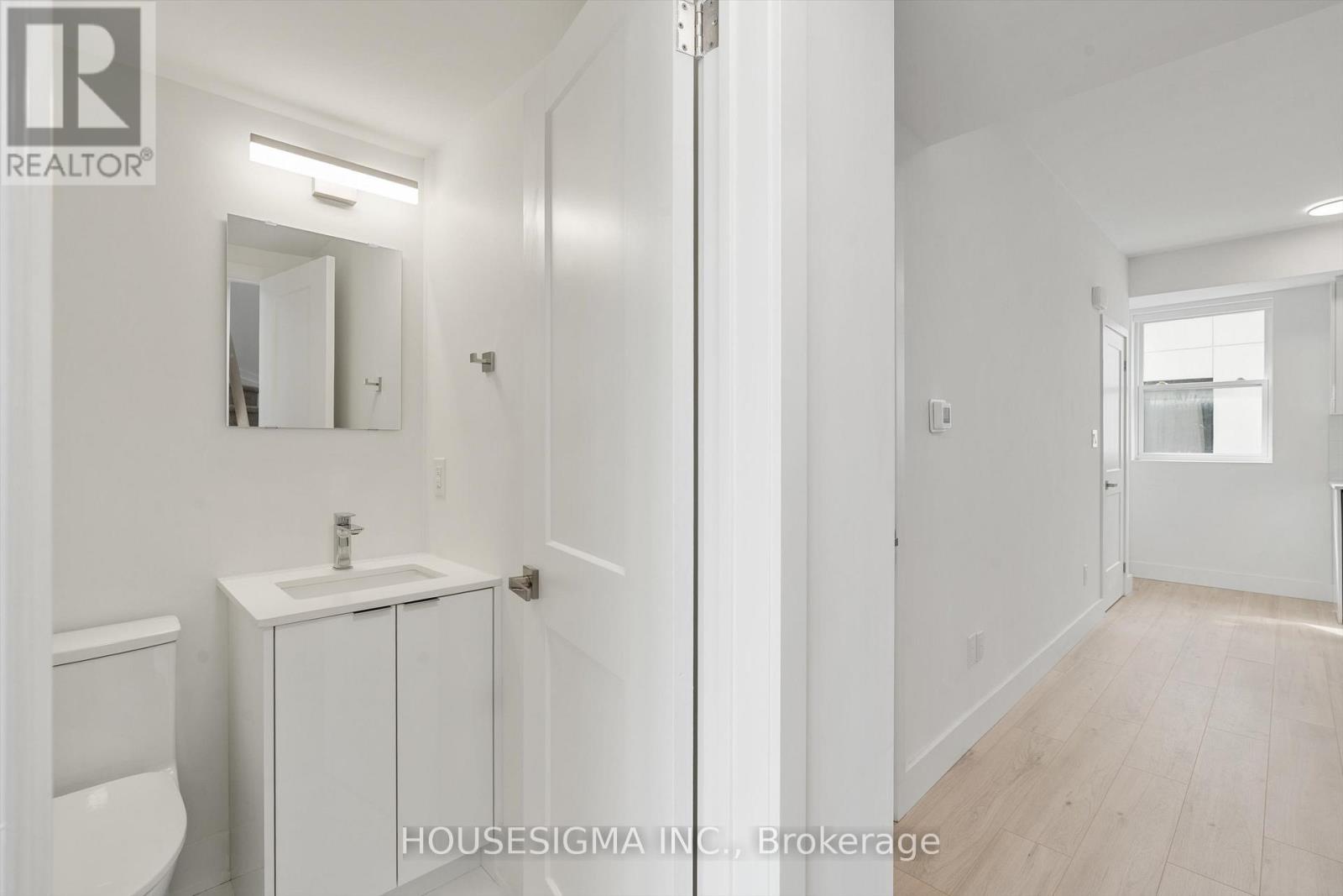 302 - 7277 Wilson Crescent, Niagara Falls, Ontario  L2G 4R8 - Photo 12 - X12724506