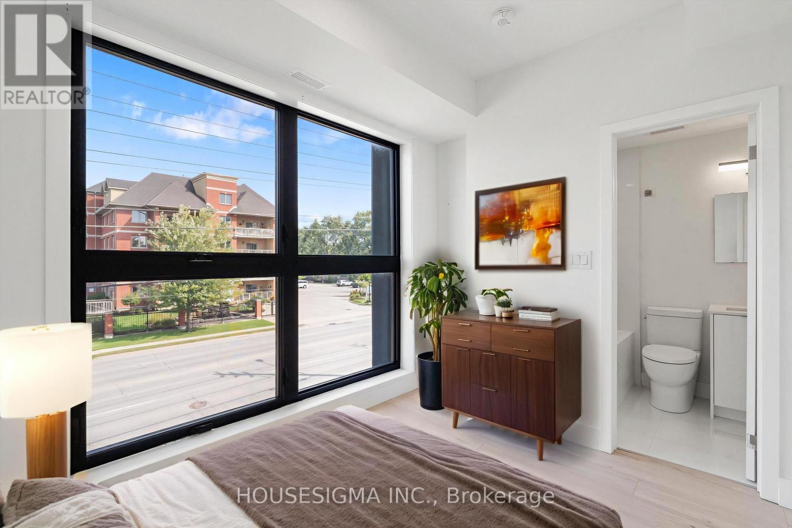 302 - 7277 Wilson Crescent, Niagara Falls, Ontario  L2G 4R8 - Photo 16 - X12724506