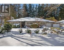 16 LOVERS LANE, Hamilton, Ontario