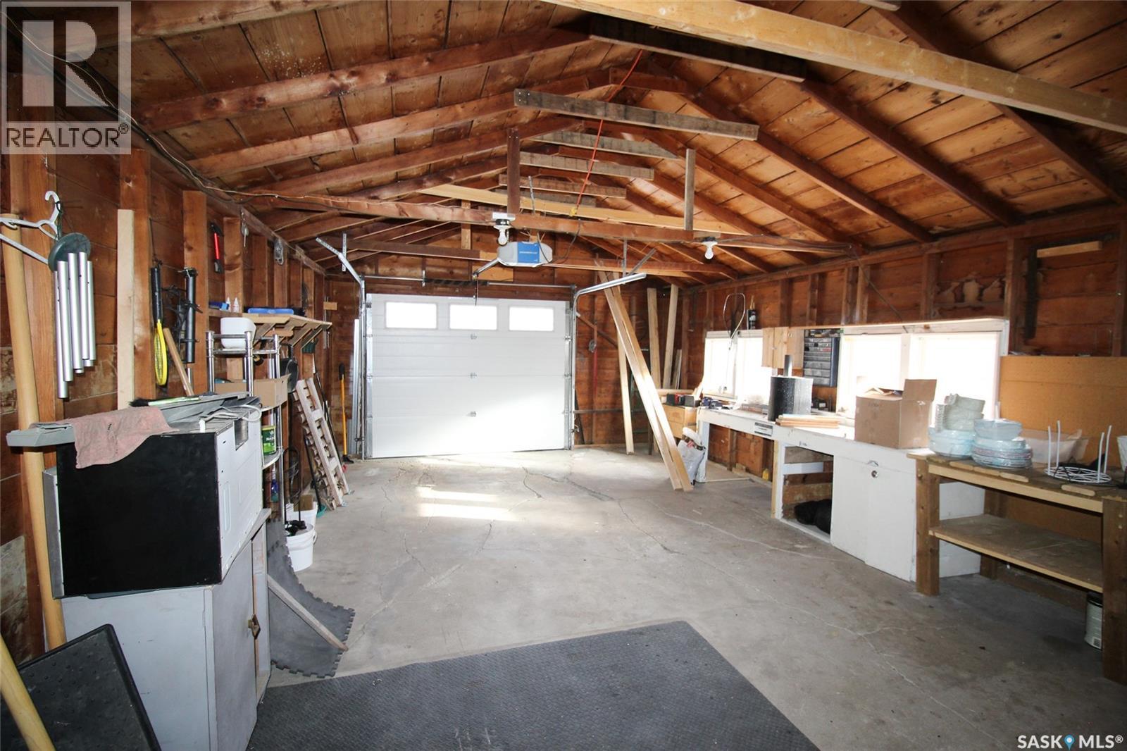 688 1st Street W, Shaunavon, Saskatchewan  S0N 2M0 - Photo 23 - SK027315