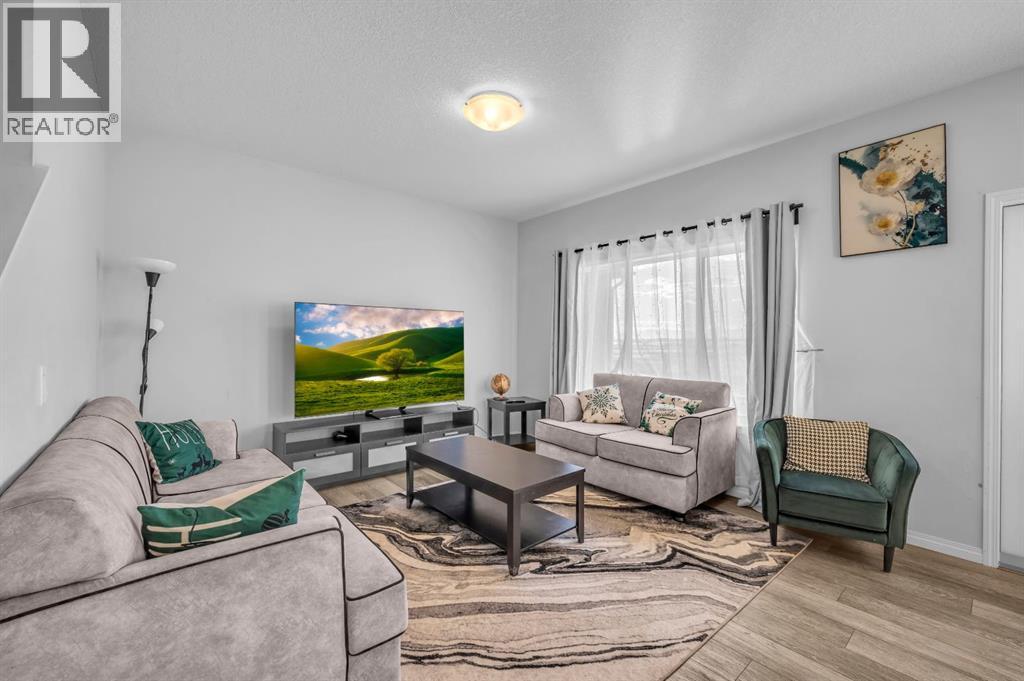 71 Homestead Grove Ne, Calgary, Alberta  T3J 2G7 - Photo 12 - A2280039