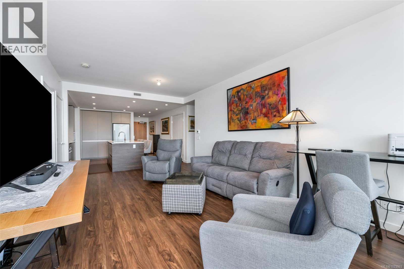 1108 363 Tyee Rd, Victoria, British Columbia  V9A 0B5 - Photo 11 - 1023993