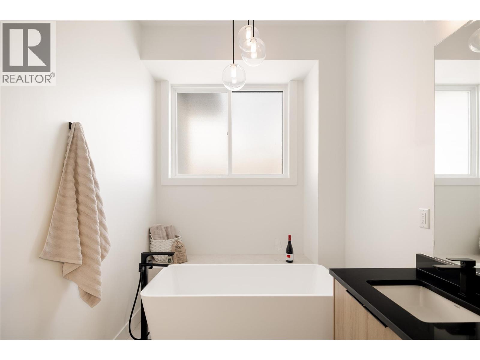 893 Loseth Drive, Kelowna, British Columbia  V1P 0A8 - Photo 31 - 10373179