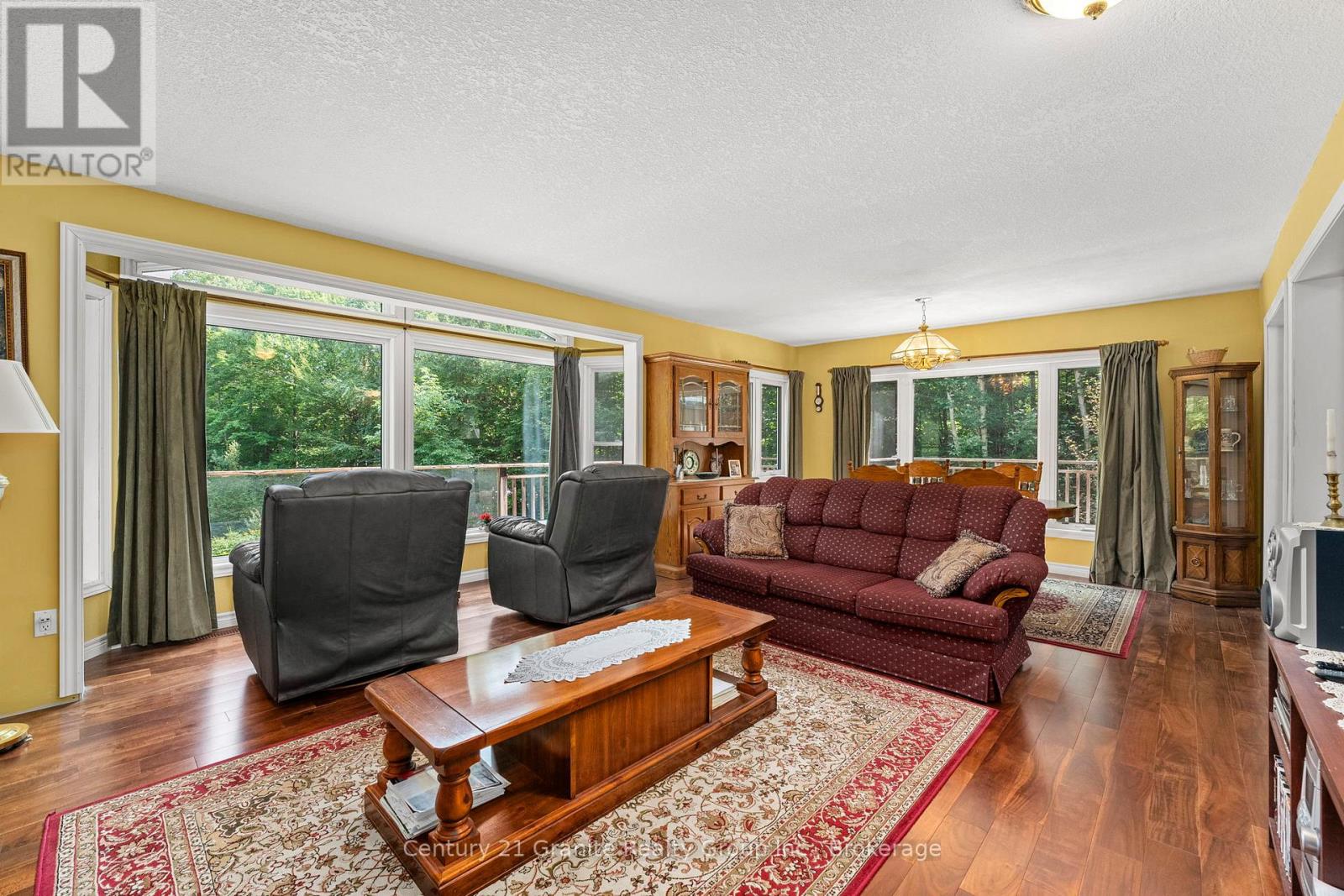 1753 Northshore Road, Algonquin Highlands, Ontario  K0M 1J1 - Photo 10 - X12724676