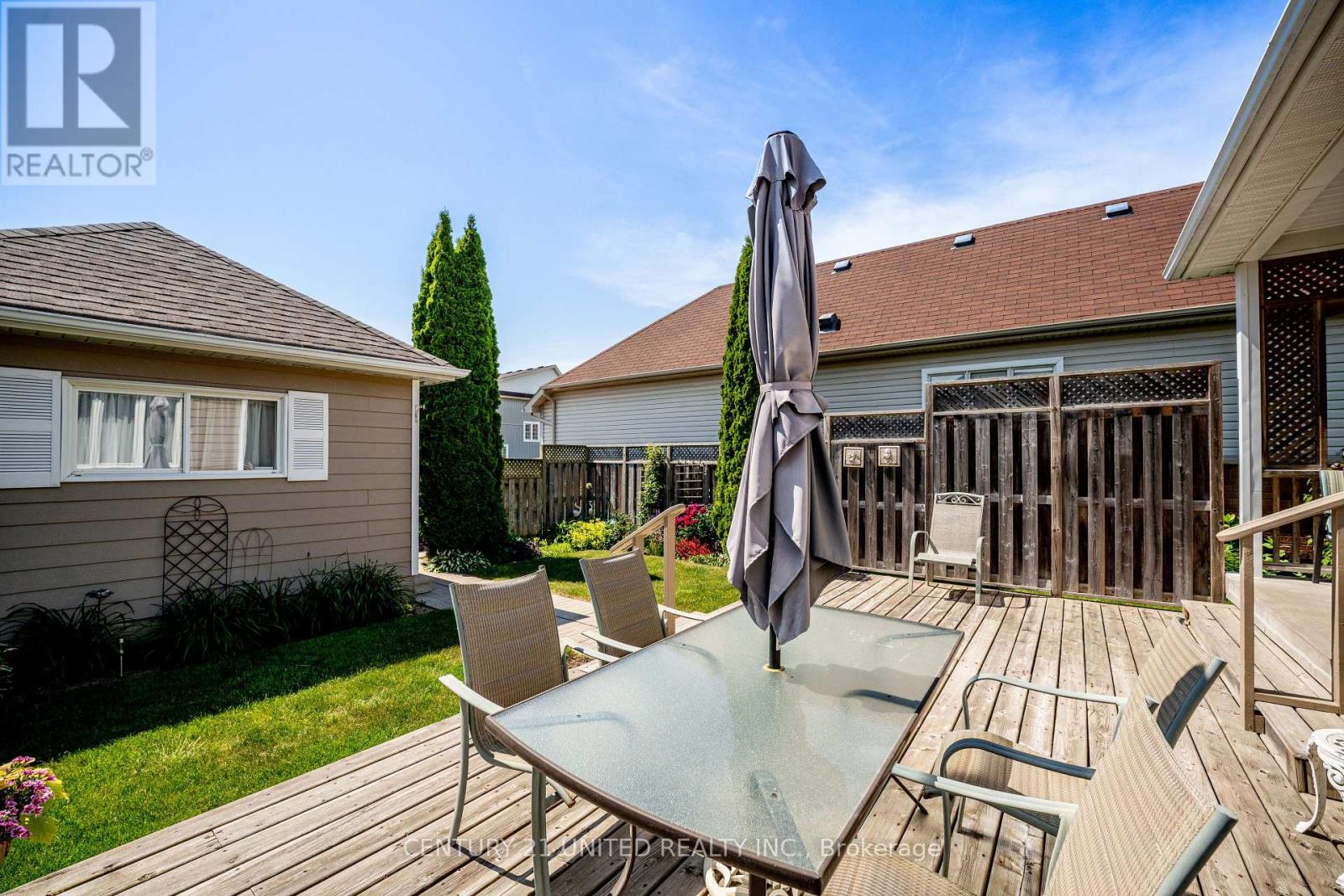 745 Prince Of Wales Drive, Cobourg, Ontario  K9A 5X9 - Photo 4 - X12724652