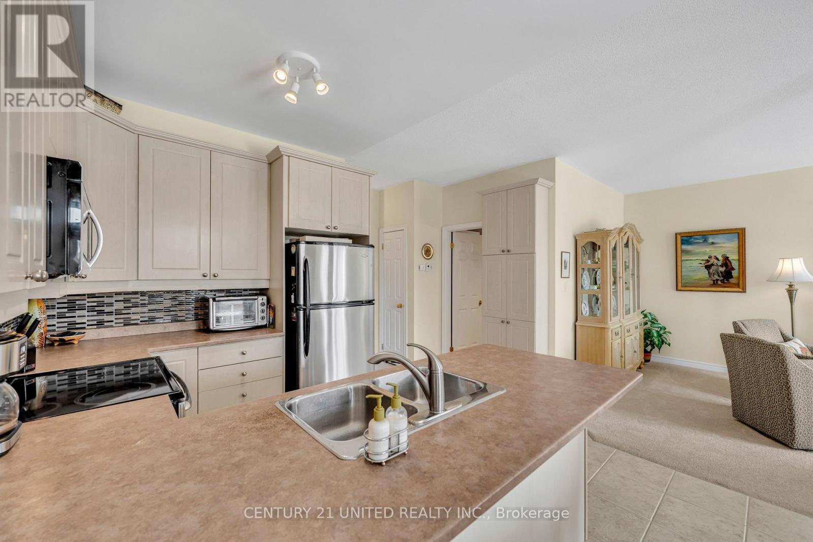 745 Prince Of Wales Drive, Cobourg, Ontario  K9A 5X9 - Photo 8 - X12724652