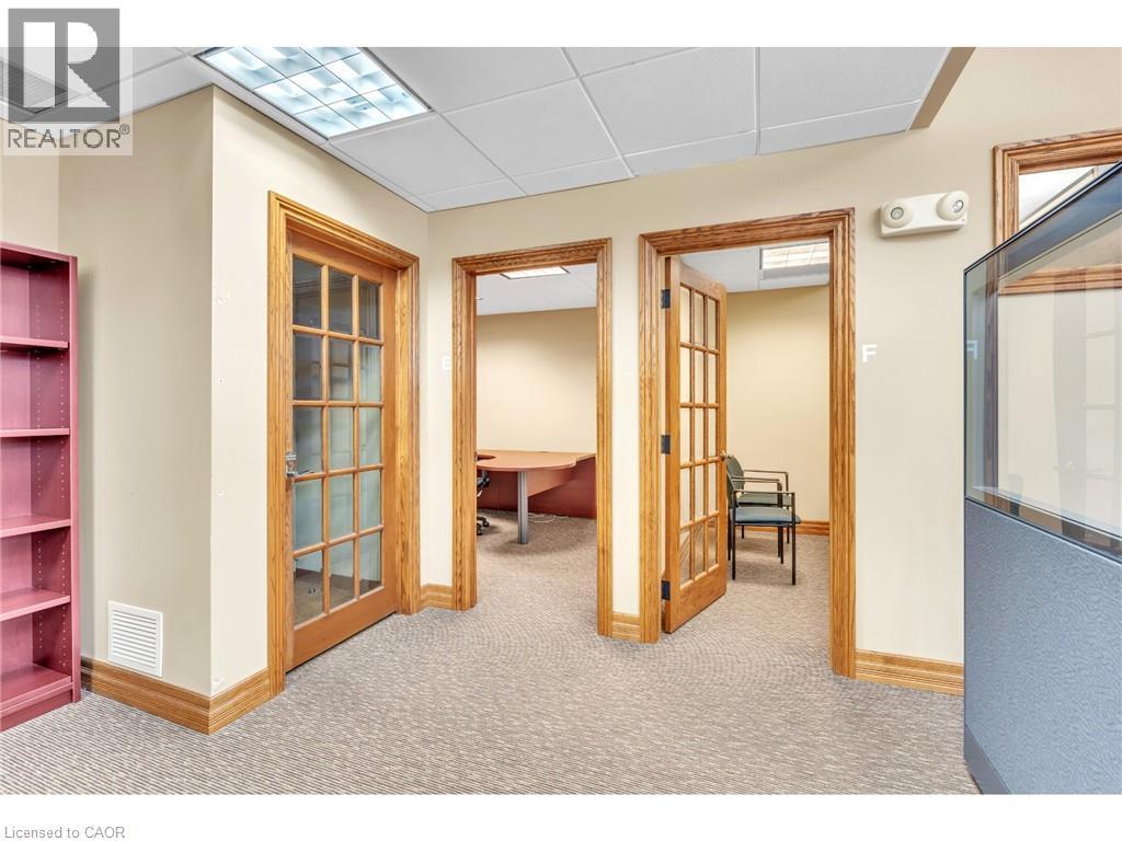 735 Bridge Street W, Waterloo, Ontario  N2V 2H1 - Photo 23 - 40800152