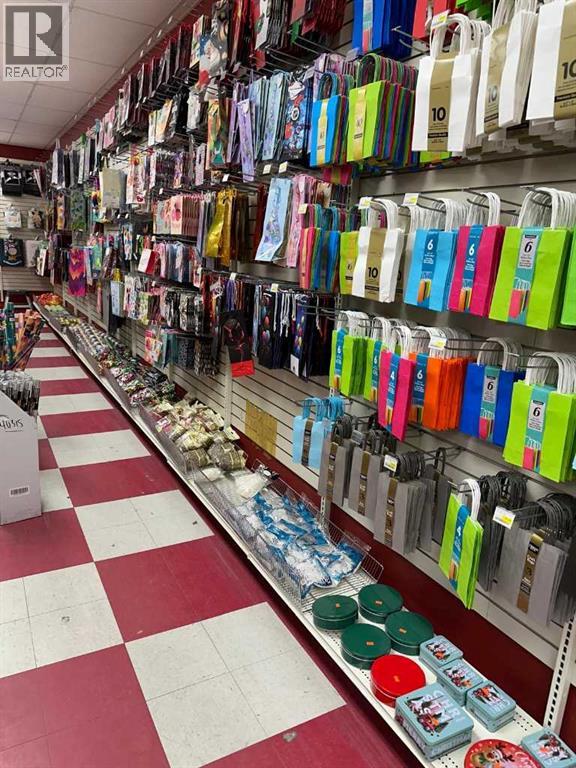 123 Dollar Store Branch Sw, Calgary, Alberta  T2Y 4S6 - Photo 7 - A2275000